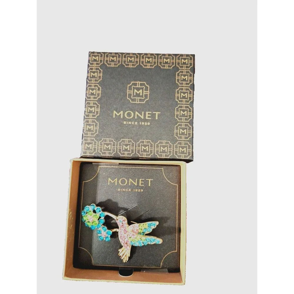 ...MONET...Gold Tone, Rhinestones Hummingbird &‎ Flowers Brooch...